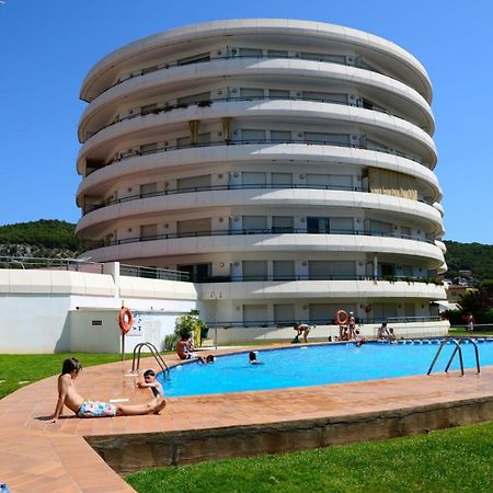 レスタルティットMedes Park I 5-1アパートメント エクステリア 写真
